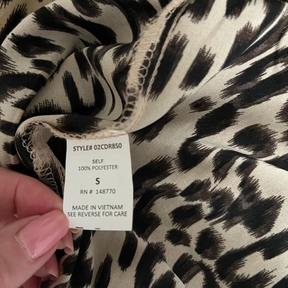 Sienna Sky Faux Wrap Leopard Print Ruffle Sleeve Tie Midi length Dress Small - Picture 4 of 8